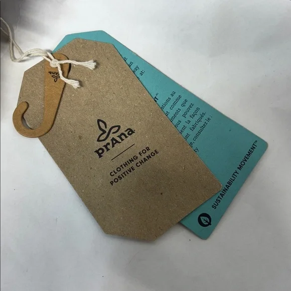 PranaKanin Beanie raisin one size fits all knitted tassel stocking hat